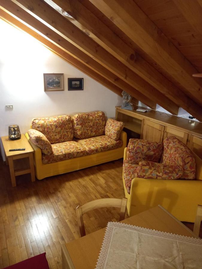 דירות סאן ויטו די קדורה Deliziosa Mansarda Con Vista Dolomiti מראה חיצוני תמונה