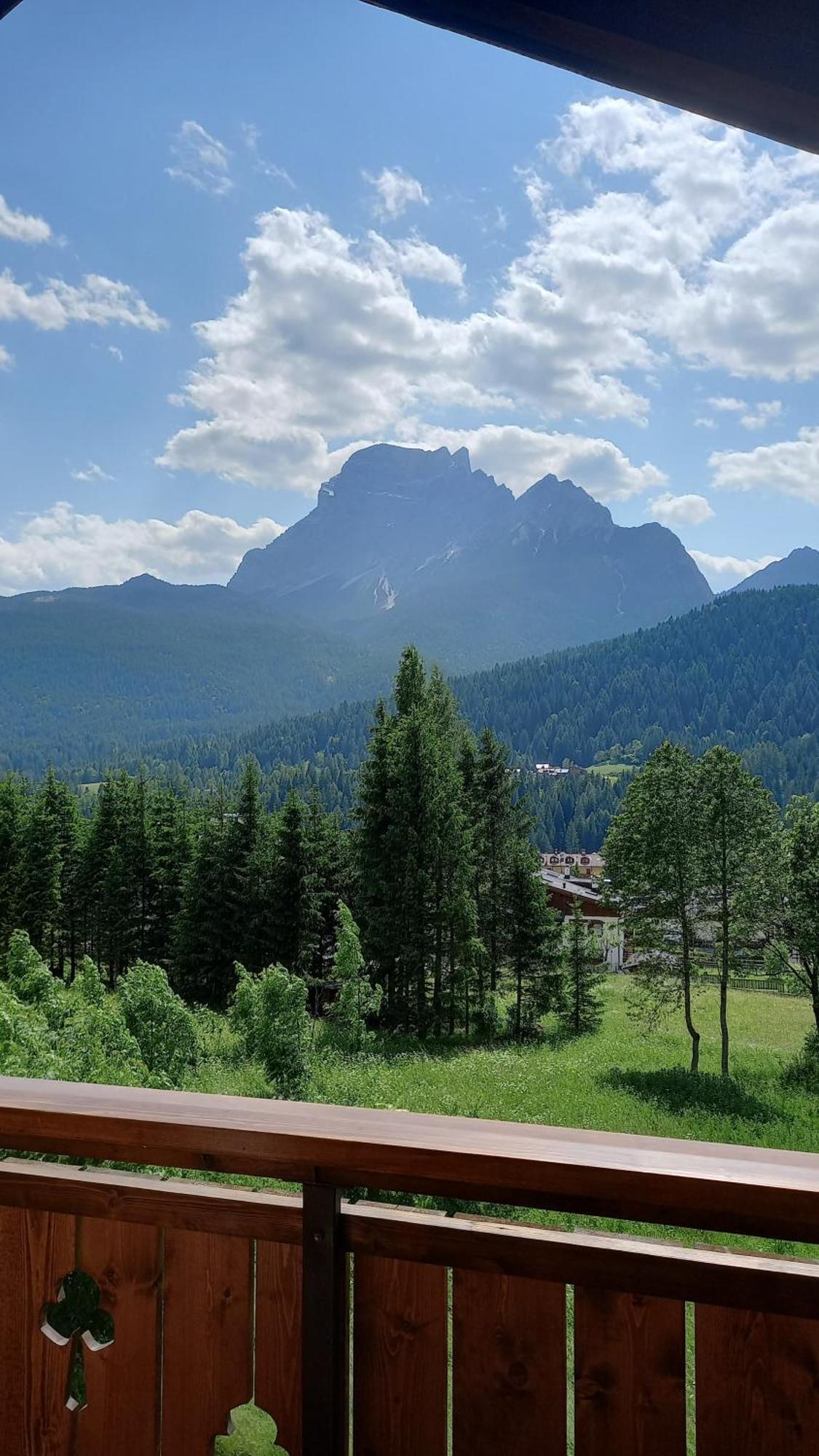 דירות סאן ויטו די קדורה Deliziosa Mansarda Con Vista Dolomiti מראה חיצוני תמונה