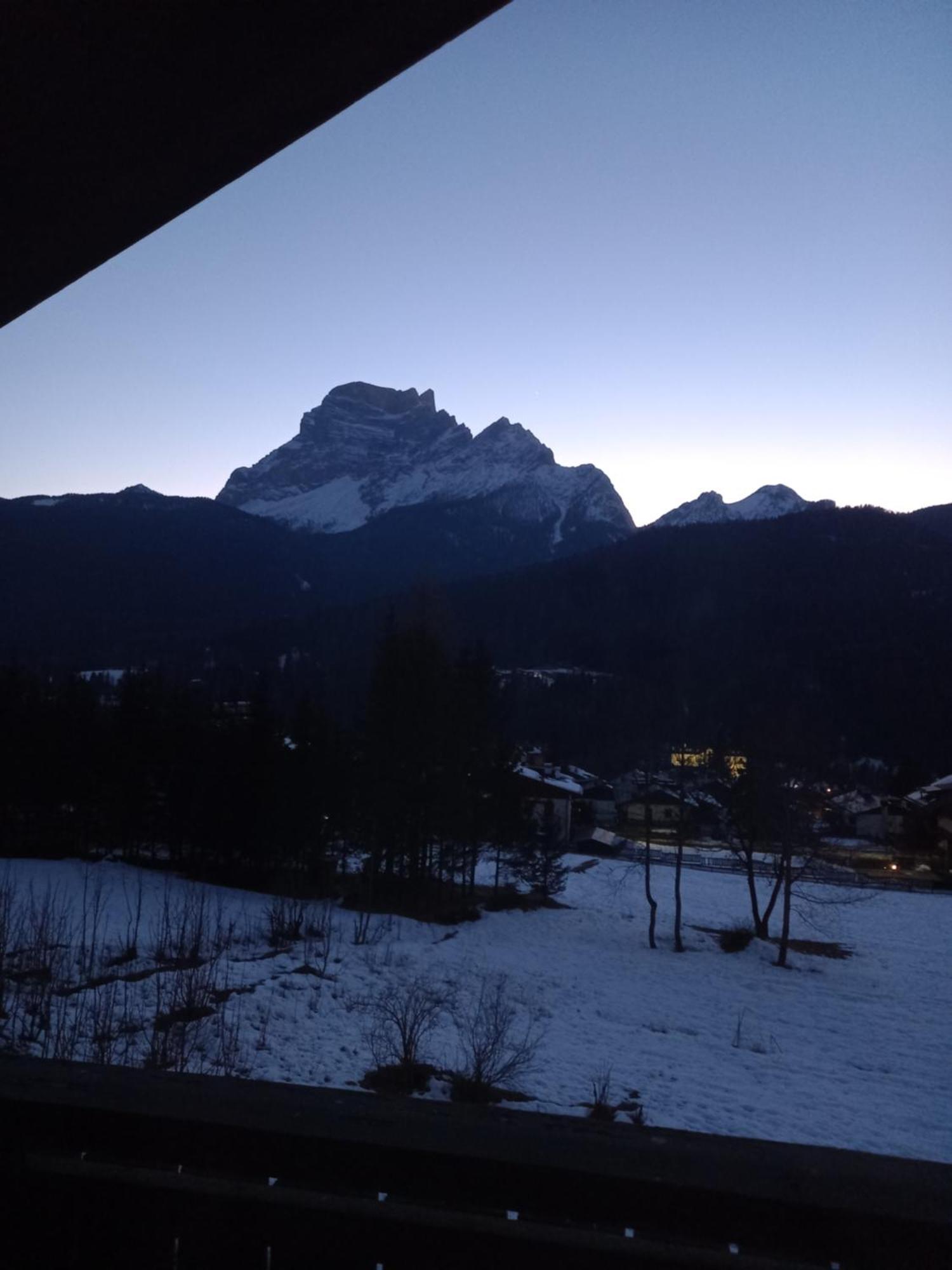 דירות סאן ויטו די קדורה Deliziosa Mansarda Con Vista Dolomiti מראה חיצוני תמונה