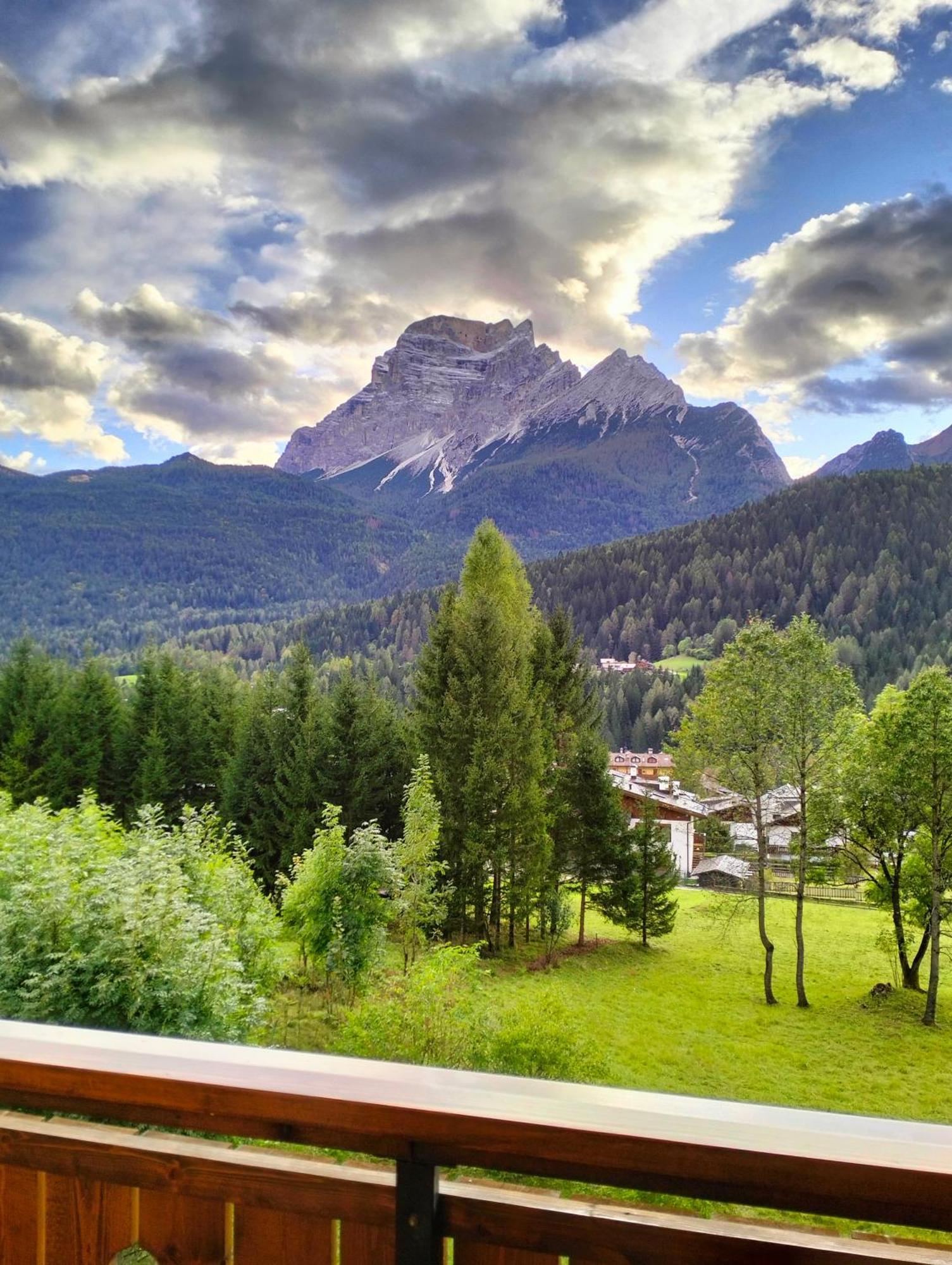 דירות סאן ויטו די קדורה Deliziosa Mansarda Con Vista Dolomiti מראה חיצוני תמונה