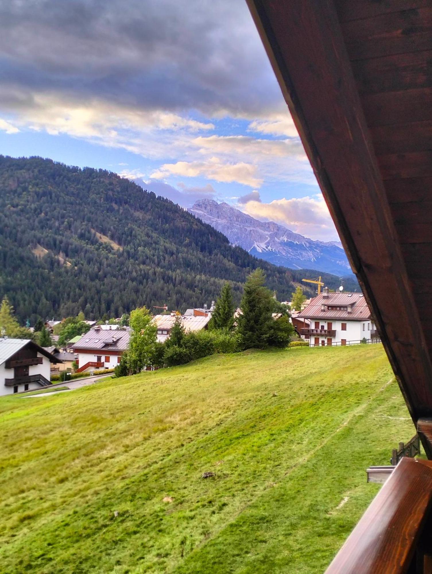 דירות סאן ויטו די קדורה Deliziosa Mansarda Con Vista Dolomiti מראה חיצוני תמונה